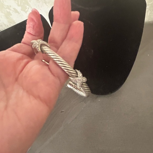 David Yurman Elegant Sterling Silver and Diamond Twisted Bangle Bracelet - Picture 6 of 6